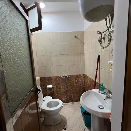Moza Vlorë